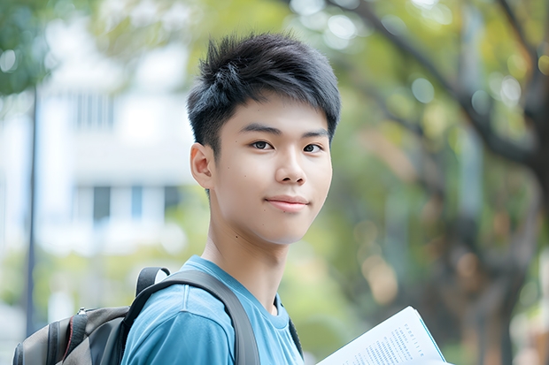 重庆小面培训排行有哪些?华飞餐饮学小面技术靠谱吗?